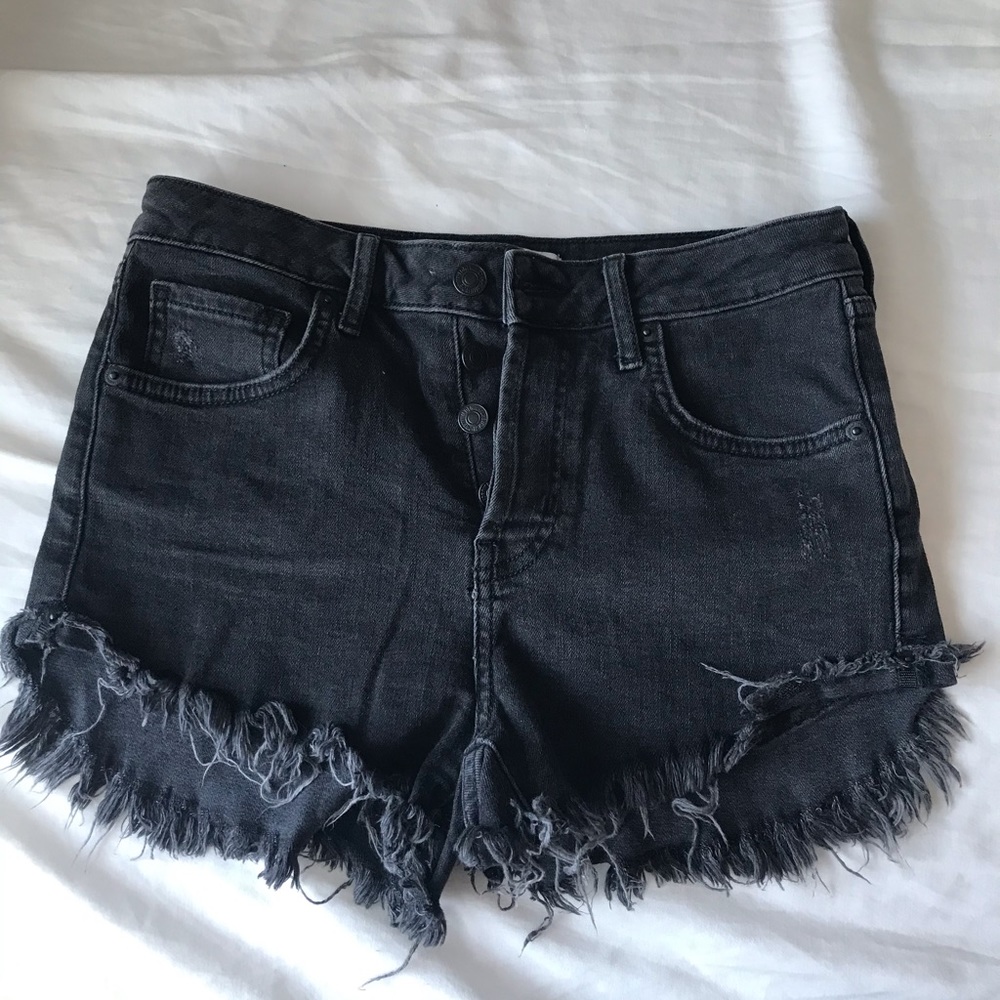 black jean shorts